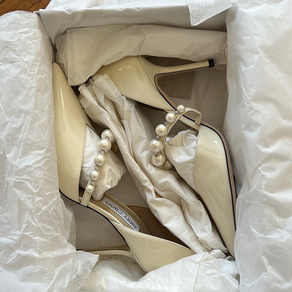 NEW in box Jimmy Choo! Pearl gorgeousness
